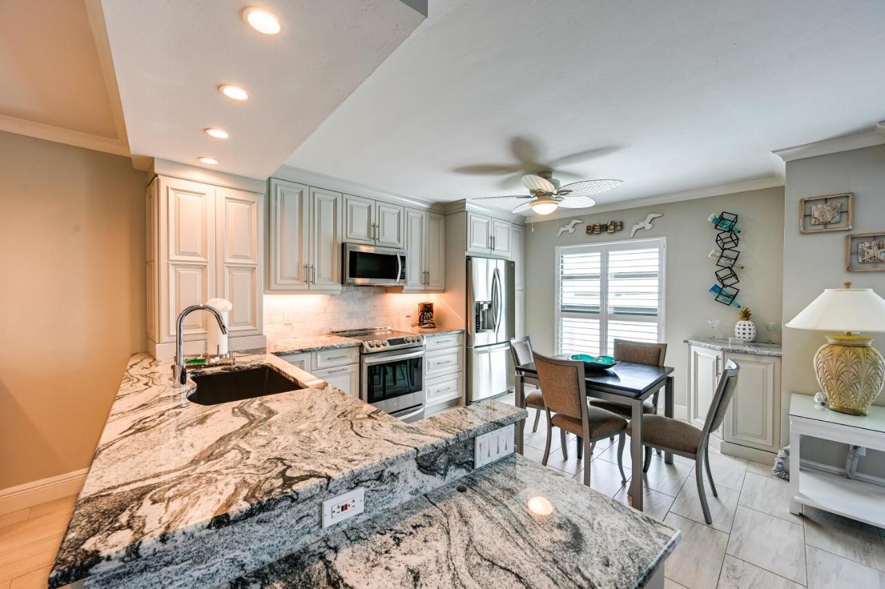 Coastal Marco Island Condo With Club Amenities! Eksteriør billede